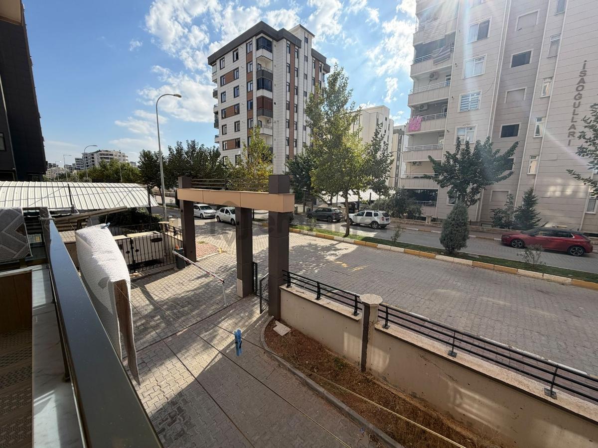 Atakentte Satılık 3+1 Daire | 175 M² Brüt 155 M² Net - 29