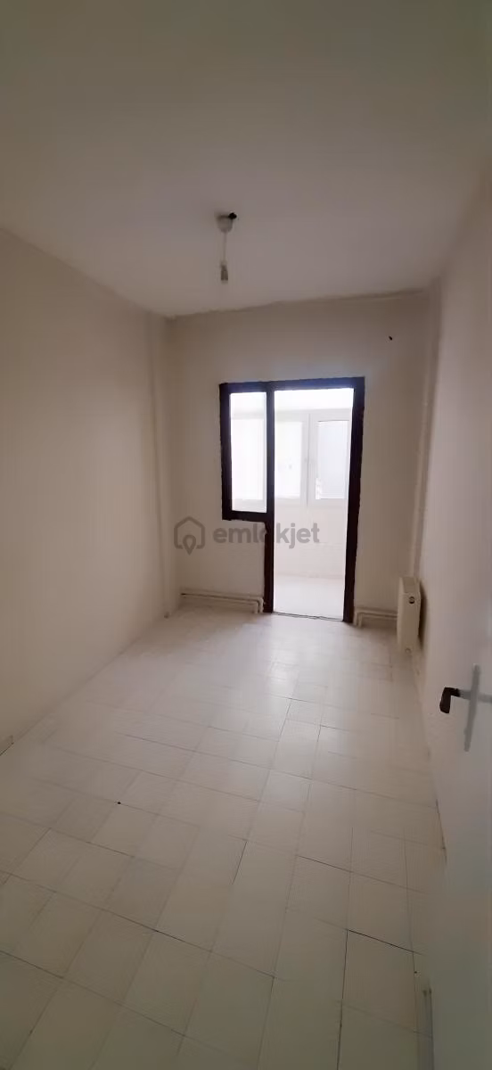Seyrantepe Toki De 3+1 Kiralık Daire - 5