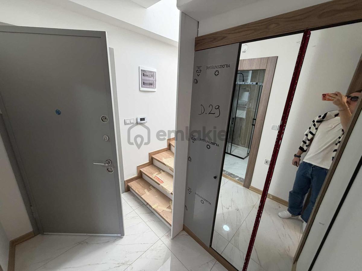 Sv 'den 1+1 Teraslı Köy İçinde Kiralık - 24
