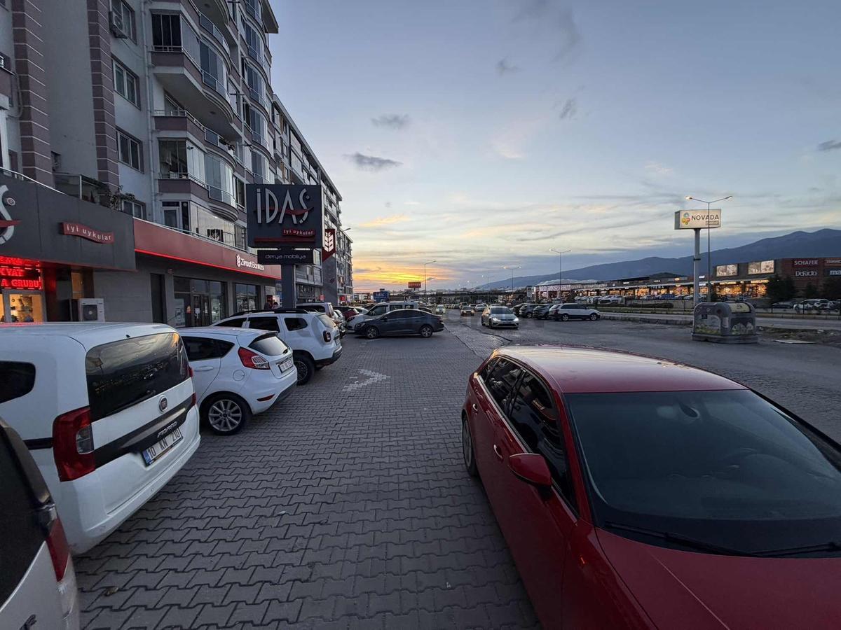 Körfezin En Hareketli Awm Bölgesinde Devren Kiralık - 2