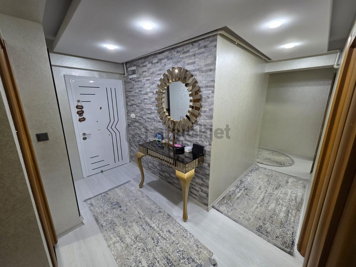 Muhittin'de 3+1 140m² Ön Cephe Arakat İskanlı Satılık Daire!!! - 25