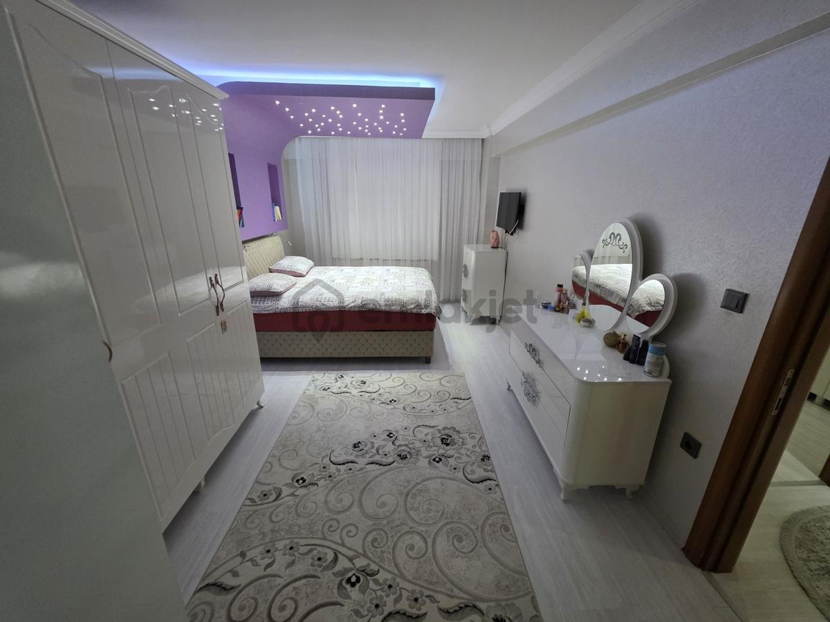 Muhittin'de 3+1 140m² Ön Cephe Arakat İskanlı Satılık Daire!!! - 16