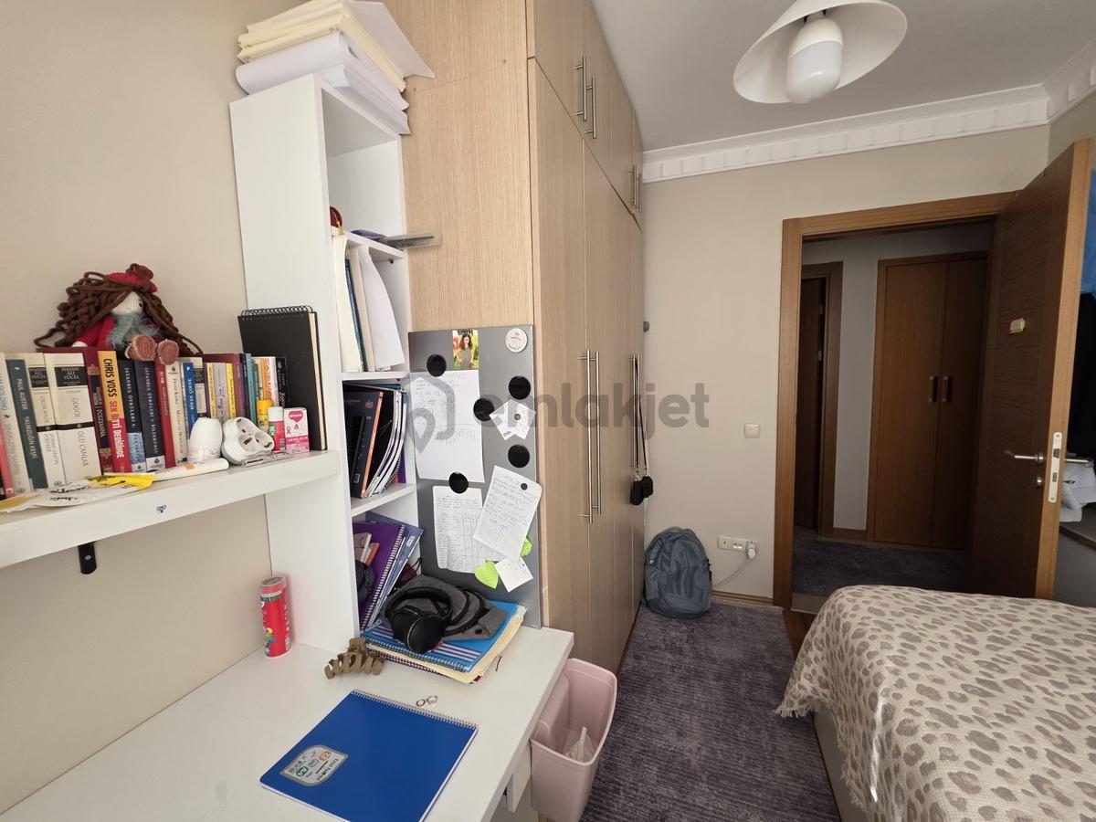 Şerifali Lavella 5 Sitesinde Ara Kat E.banyolu 3+1 Satılık Daire - 14