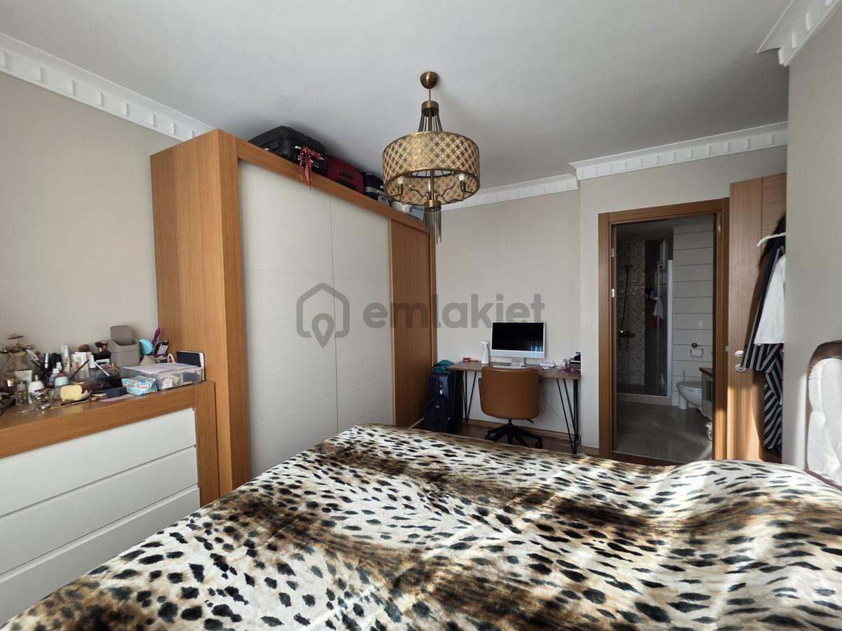 Şerifali Lavella 5 Sitesinde Ara Kat E.banyolu 3+1 Satılık Daire - 19