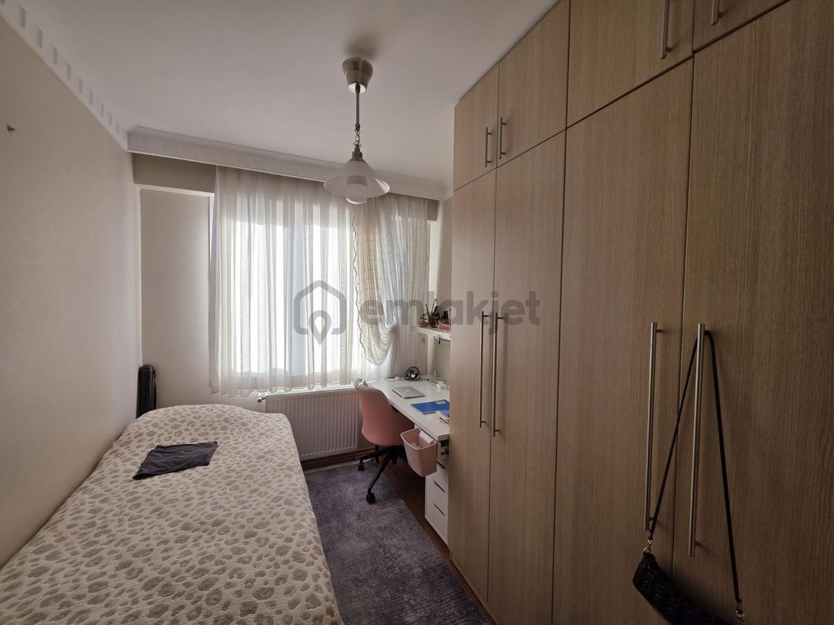 Şerifali Lavella 5 Sitesinde Ara Kat E.banyolu 3+1 Satılık Daire - 13