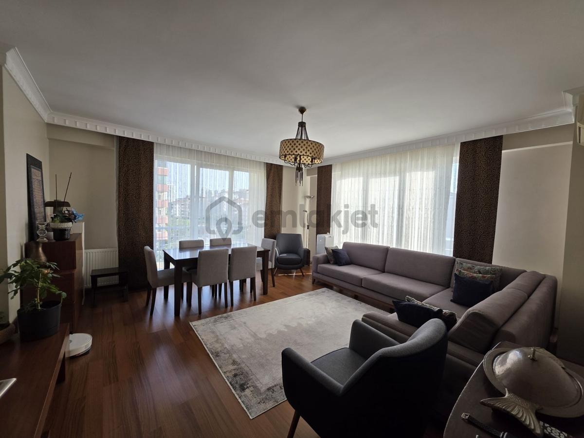 Şerifali Lavella 5 Sitesinde Ara Kat E.banyolu 3+1 Satılık Daire - 8