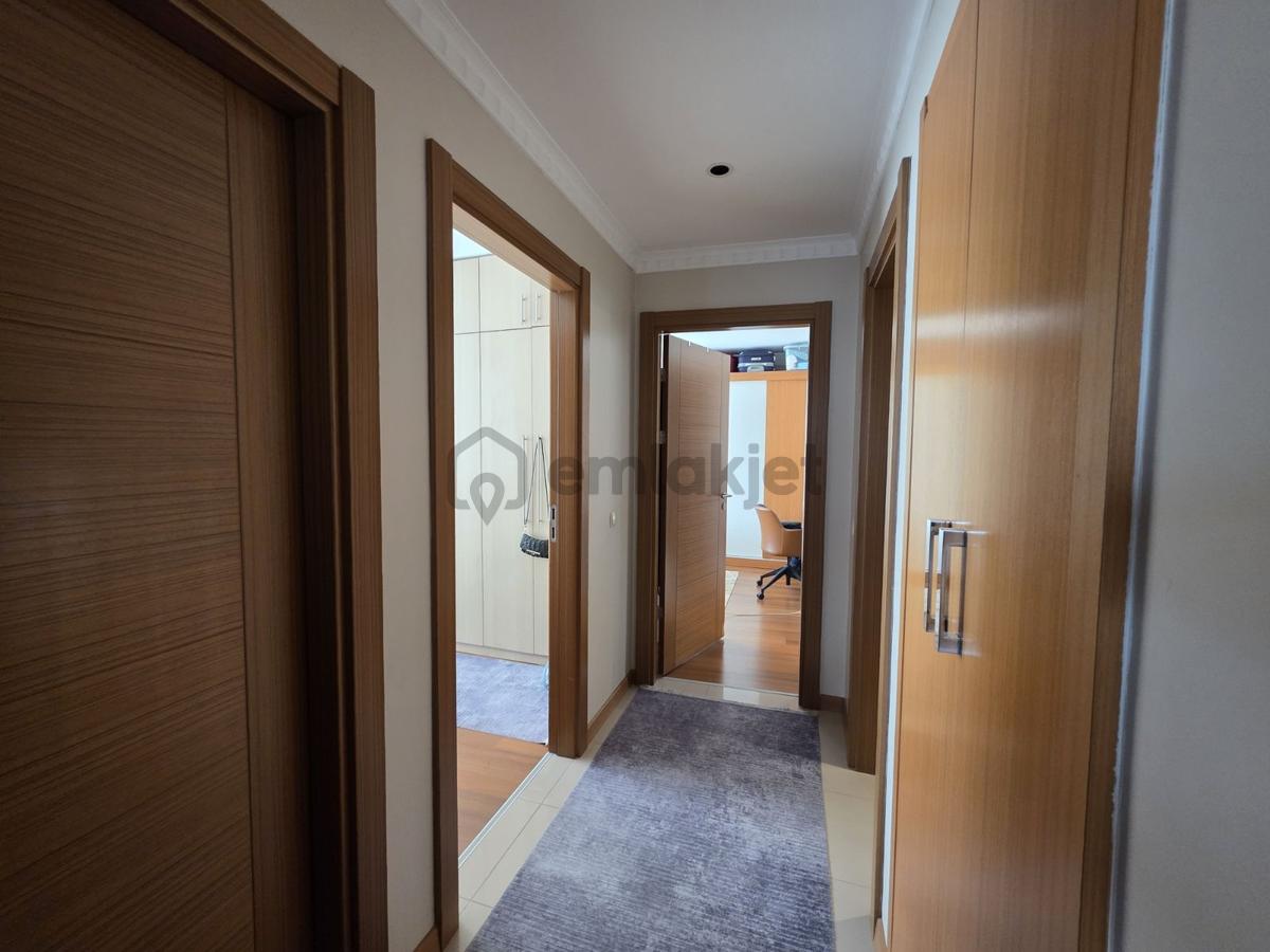 Şerifali Lavella 5 Sitesinde Ara Kat E.banyolu 3+1 Satılık Daire - 20