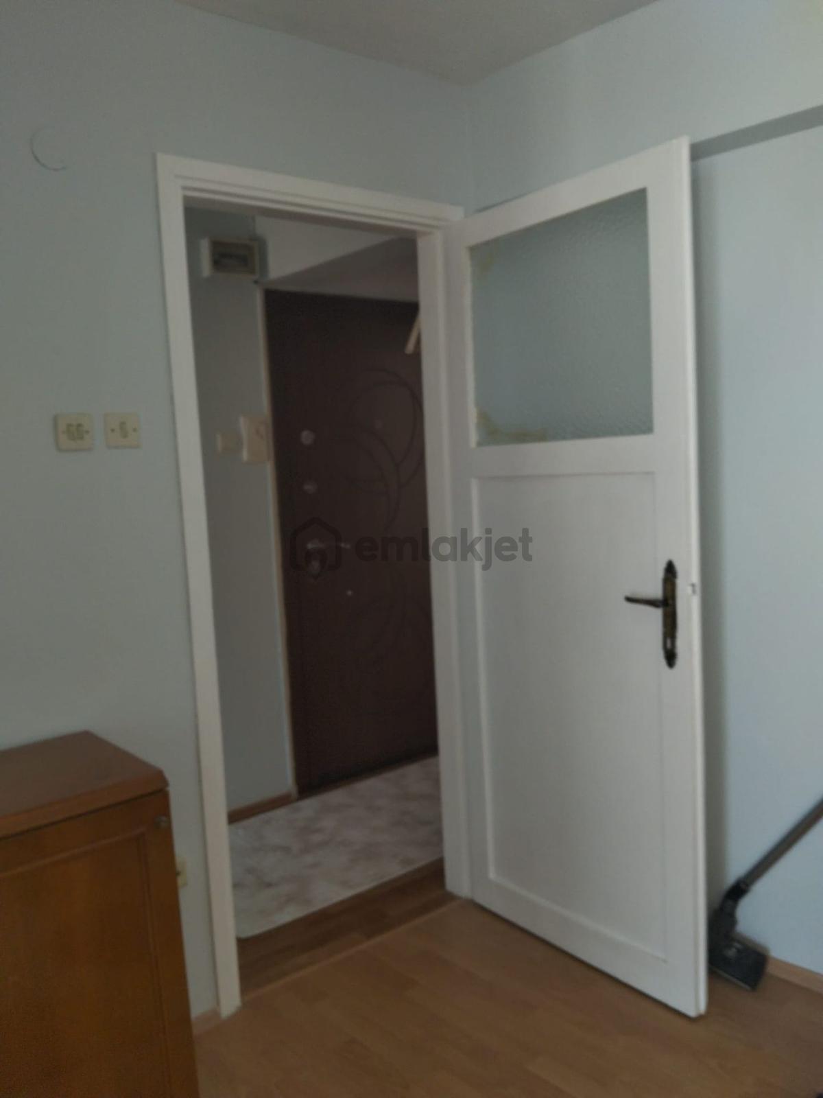 Eşyalı Deniz Manzaralı 2+1 Doğalgazlı Asansörlü Eşrefpaşa Cadde Üstü - 11
