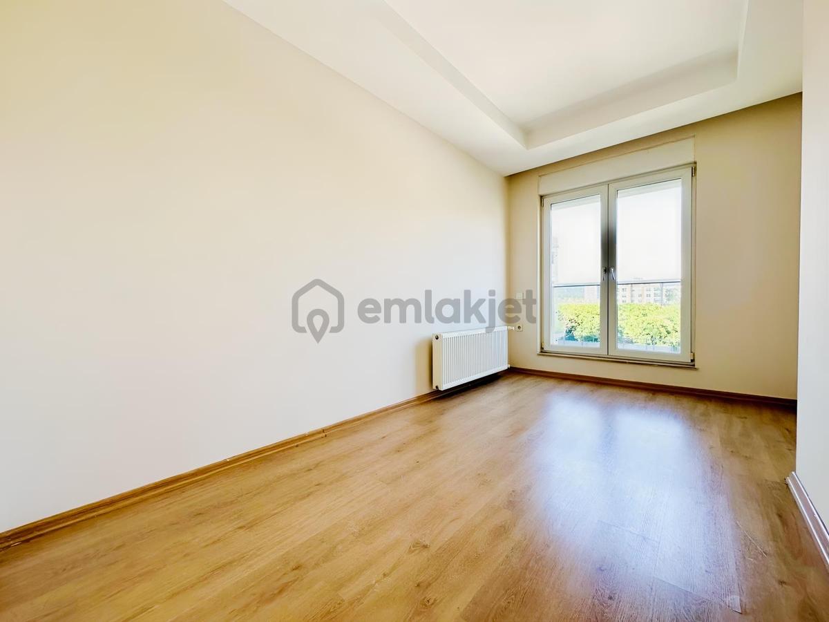 Havuzlu Site İçerisinde Doğalgazlı 3+1 155m2 Kiralık Daire - 13
