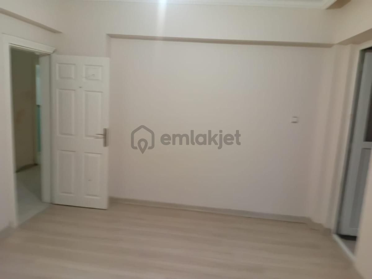 Acil Emlak Güvencesiyle Akpıyarda Satılık 3+1 Daire - 11