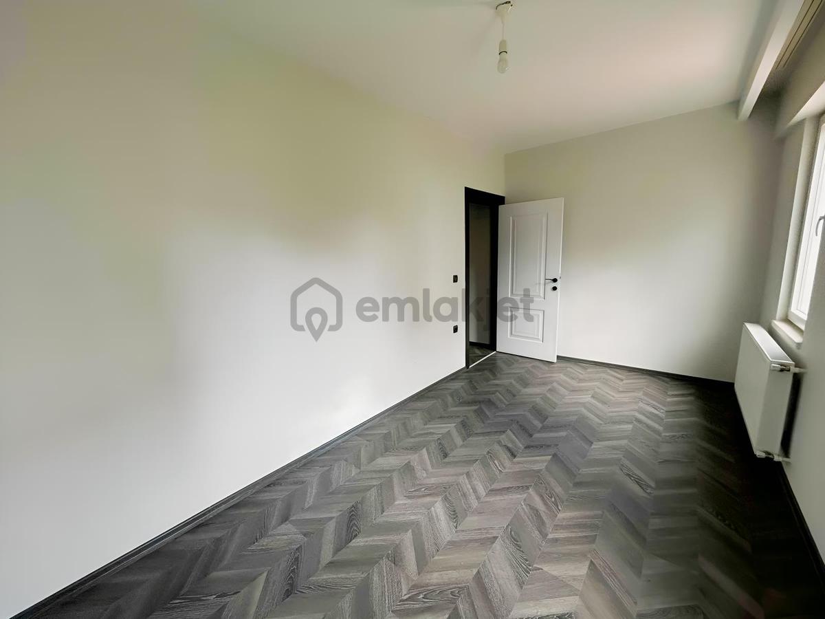 Körfez Havuzlu Sitede 2+1 - 11