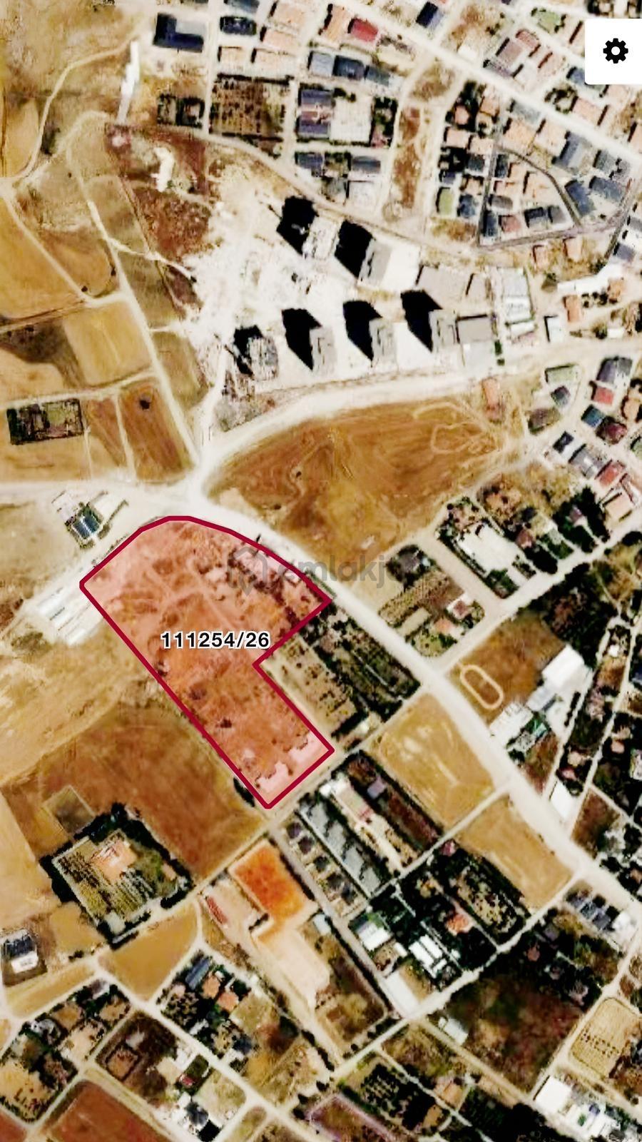 Prestijli Bir Sitede Satılık Kooperatif Hissesi İncek - 3