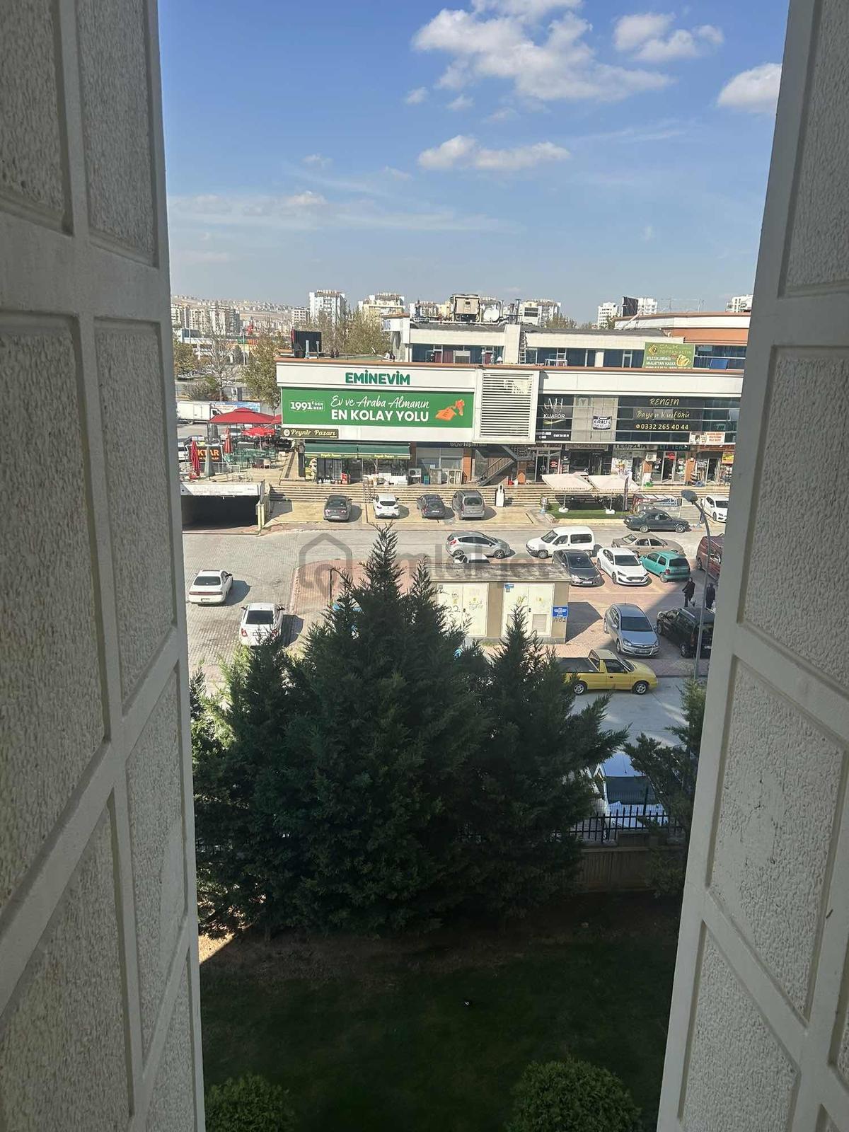 Selçuklu'da Kardelen Konutlarında Satılık 4+1 Daire - 34