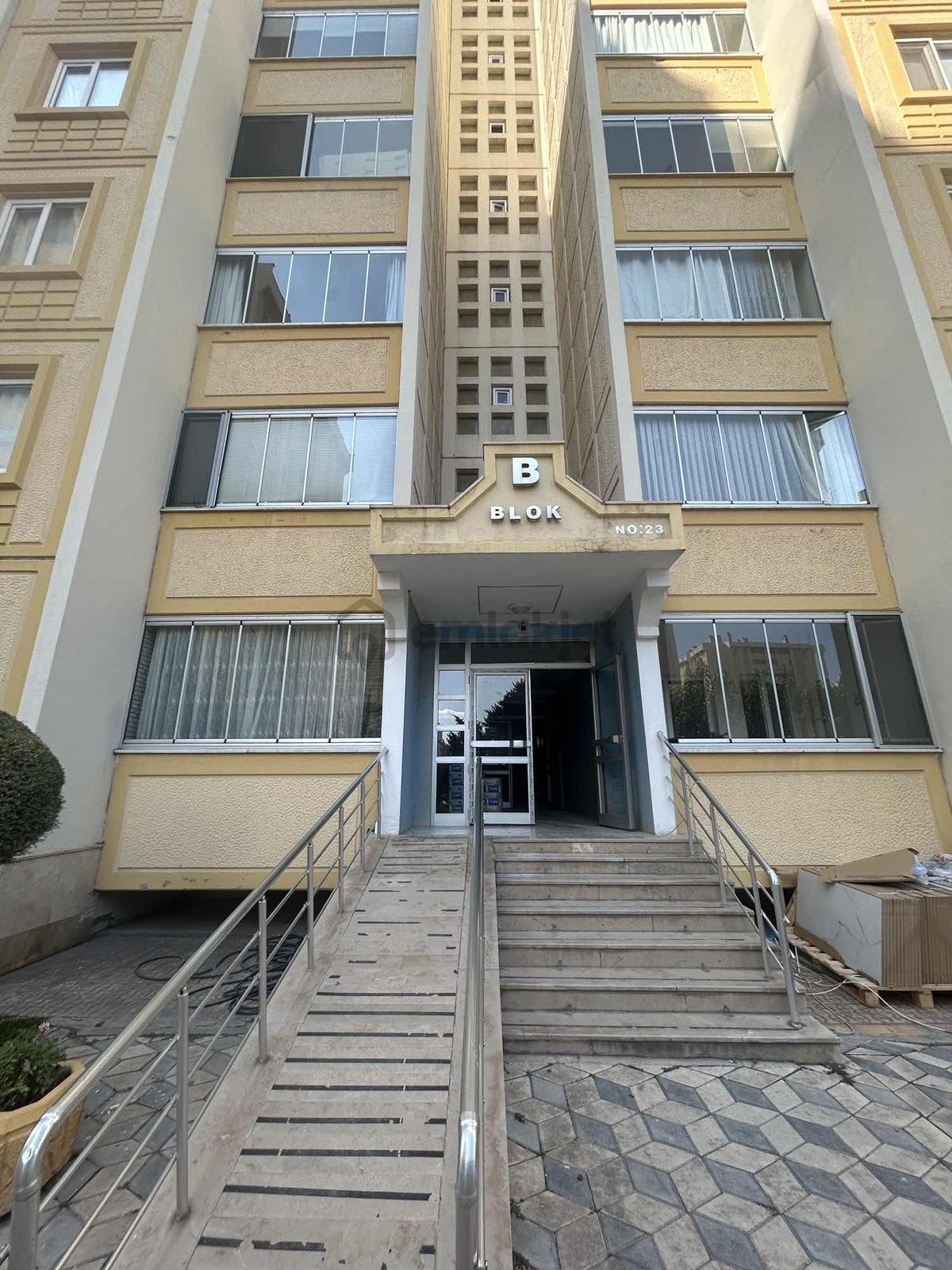 Selçuklu'da Kardelen Konutlarında Satılık 4+1 Daire - 17