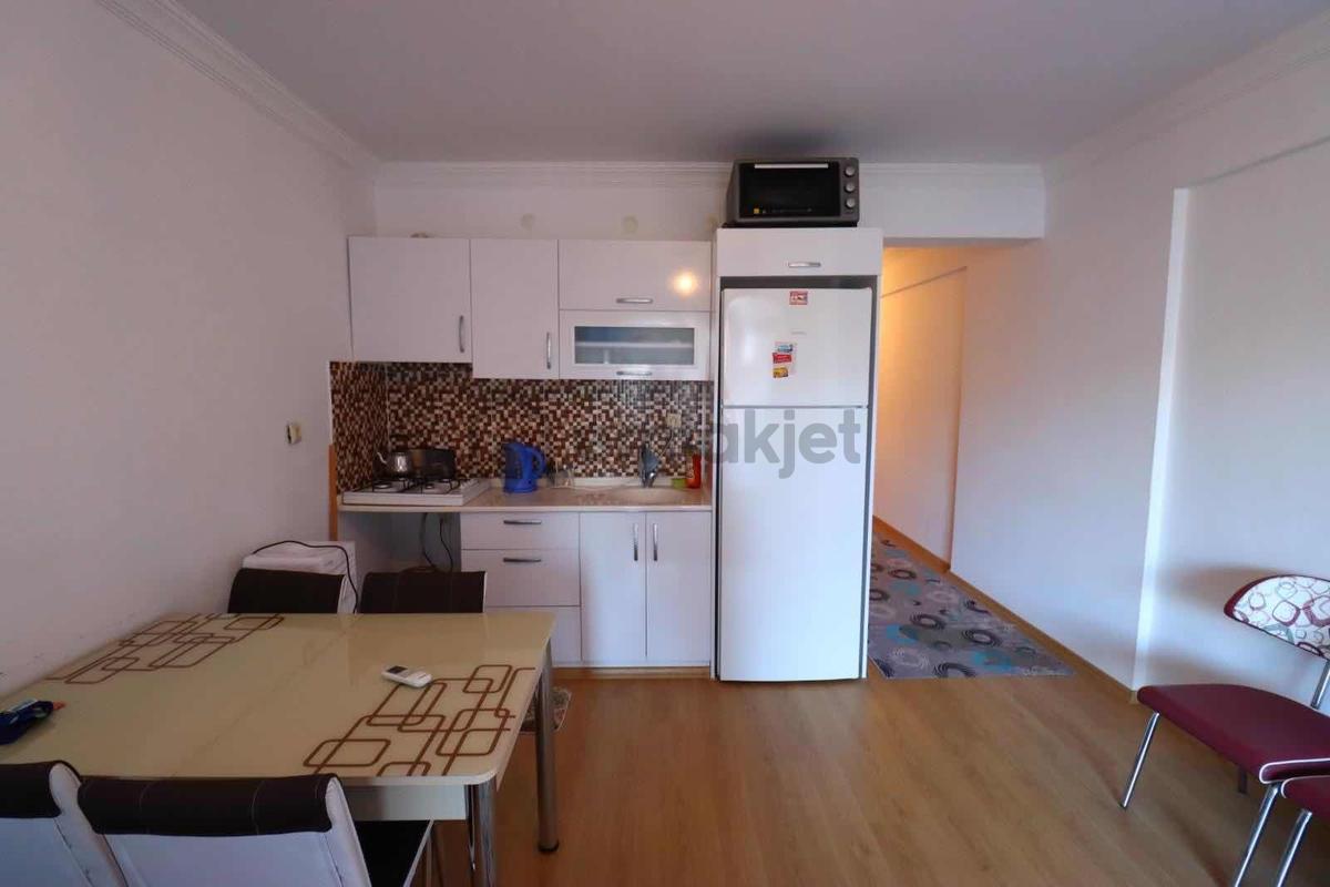 Yıllık Kiralık 1+1 Eşyalı - 13