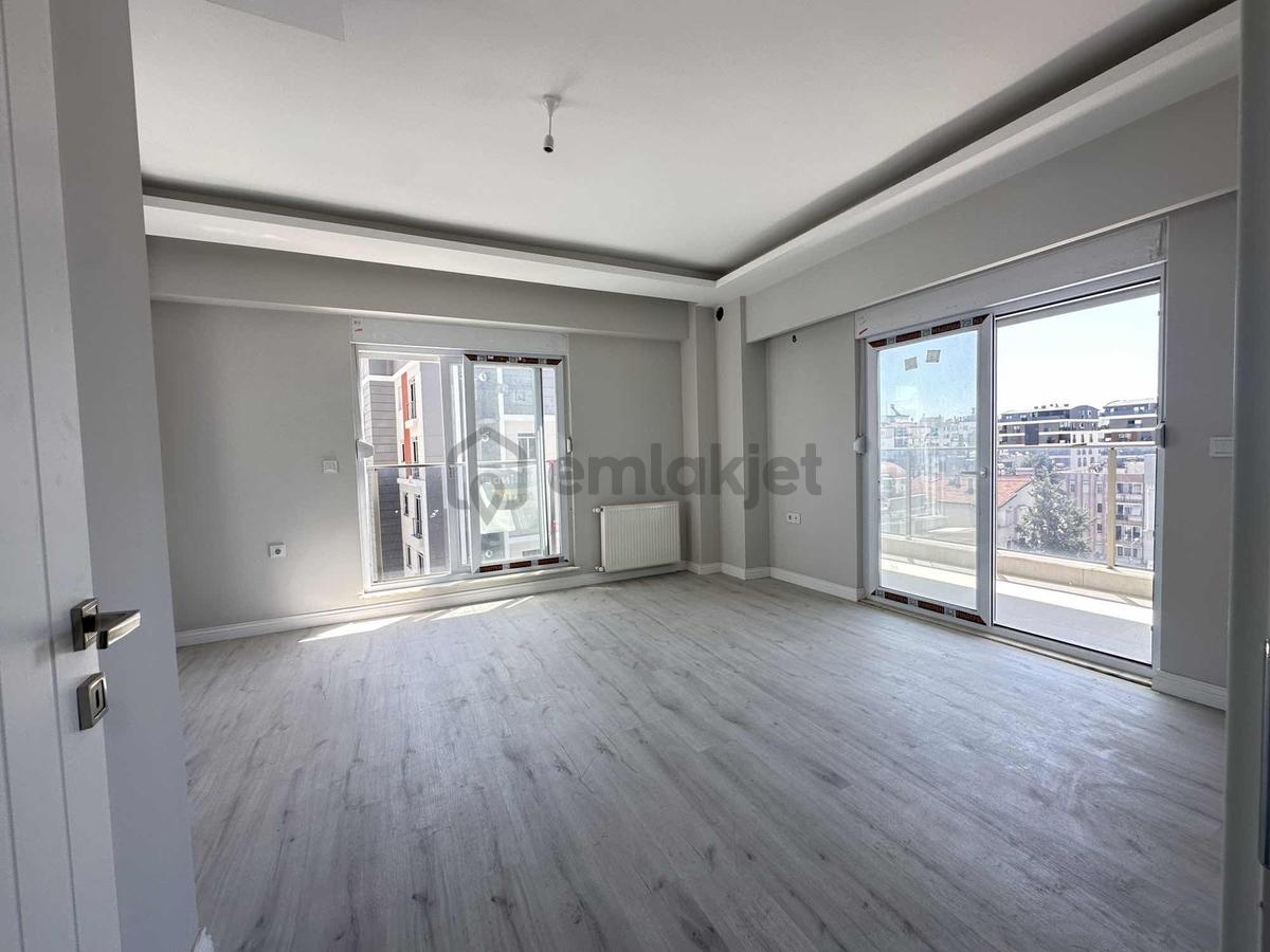 Yıldız Mah. 2+1 Ara Kat 80m² Ayrı Mutfaklı Daire - 7