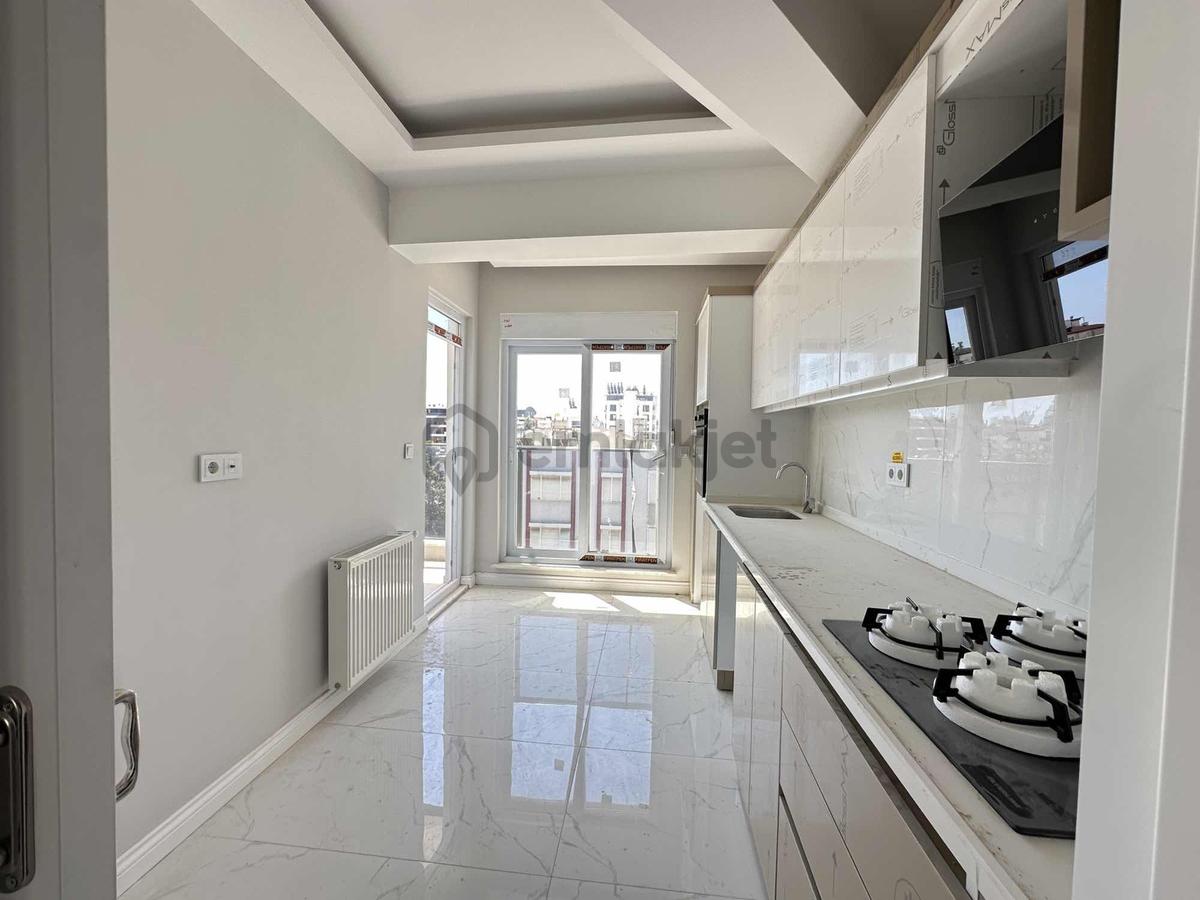 Yıldız Mah. 2+1 Ara Kat 80m² Ayrı Mutfaklı Daire - 3