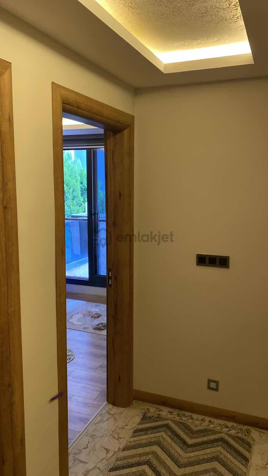 Kuşadası Otogar Arkasında Lüx 2+1 Daire - 14