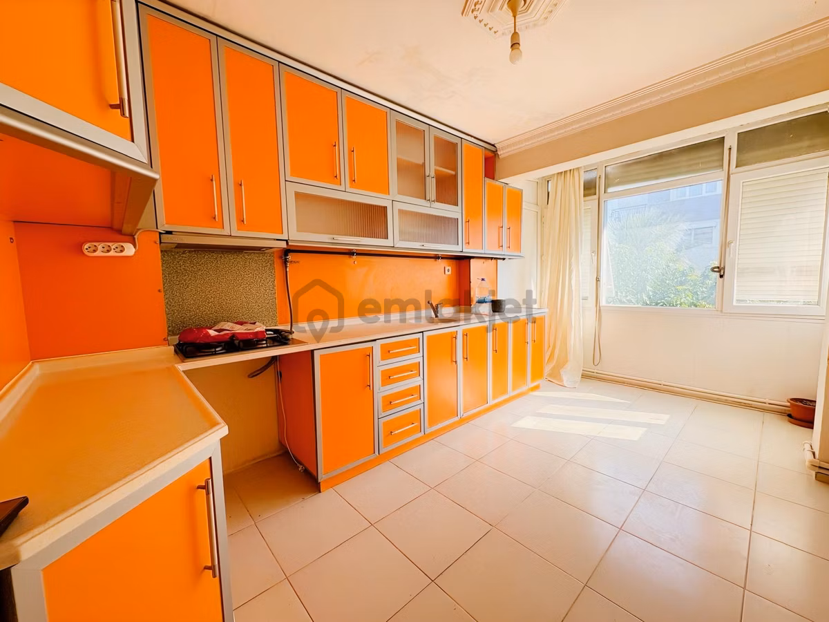 Buca Belediyesi Arkası Park İçi Doğalgazlı 3+1 Arakat Daire - 18