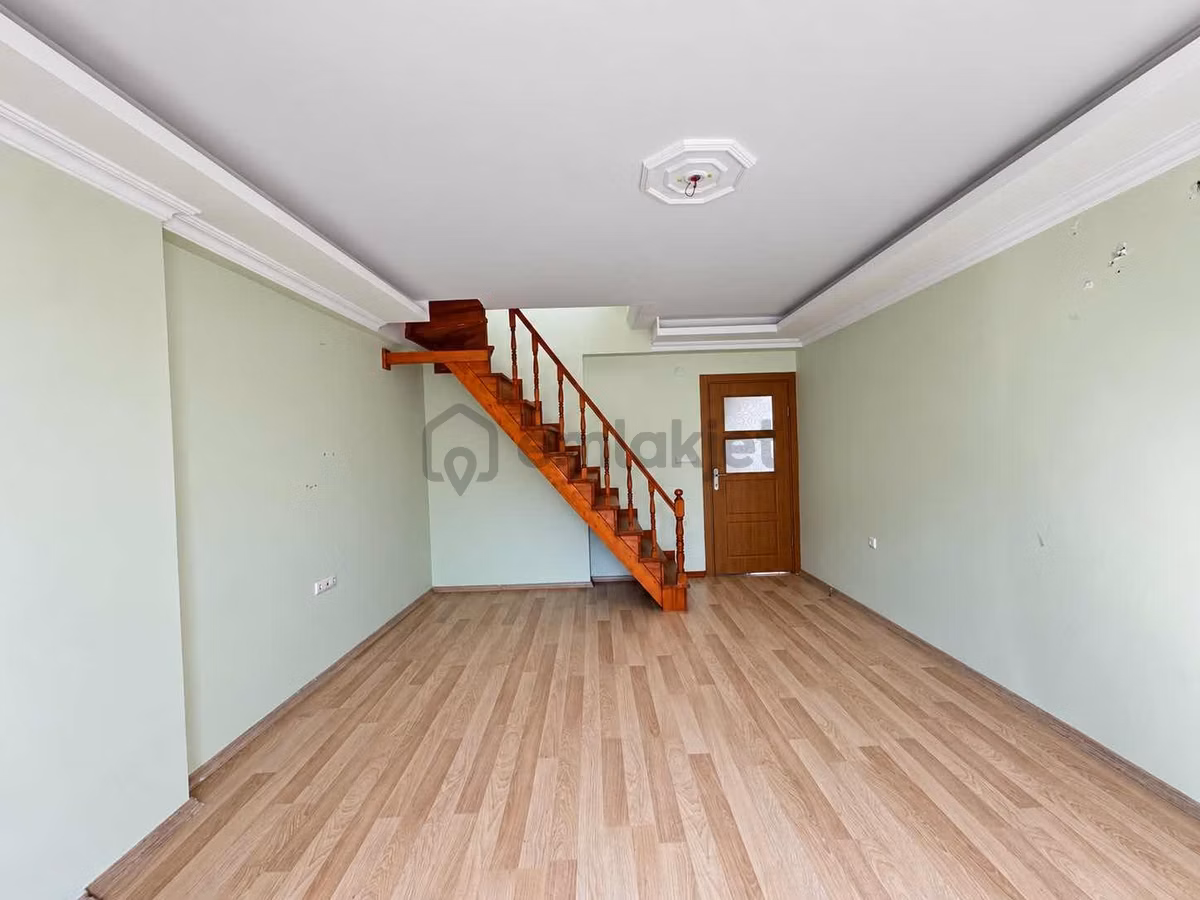 Başokur'dan Bahçelievler Soğanlı Mh Kiralık 3+1 Dubleks - 3