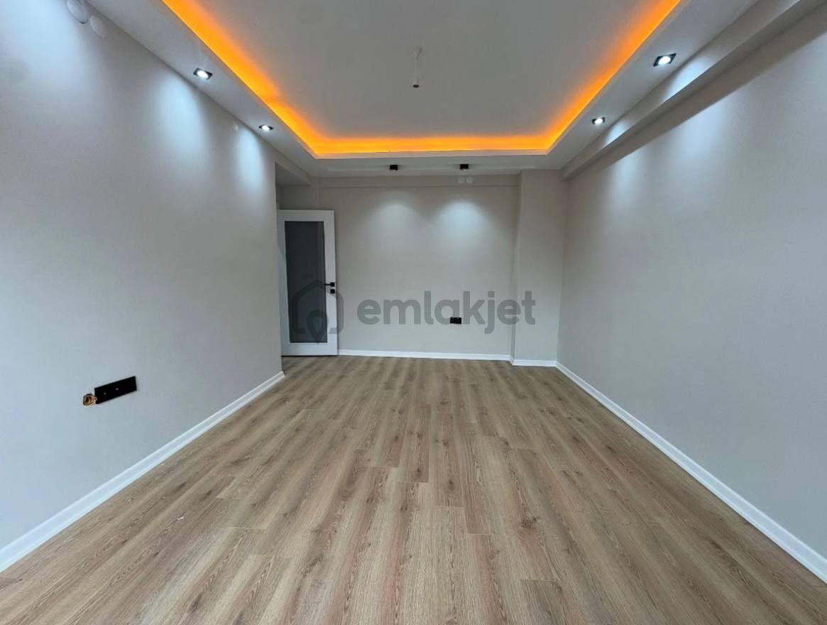 Bostanlı'da Sahibinden Kiralık 2+1 Daire Mülk Sahibi: 𝟢𝟻𝟺𝟷’ 𝟼𝟹𝟼’ 𝟻𝟼𝟽𝟾 - 8