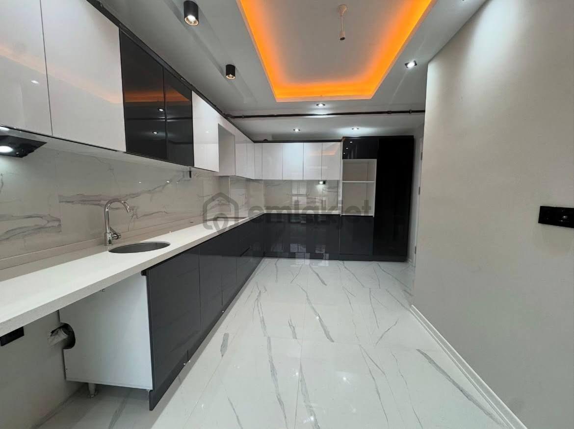 Bostanlı'da Sahibinden Kiralık 2+1 Daire Mülk Sahibi: 𝟢𝟻𝟺𝟷’ 𝟼𝟹𝟼’ 𝟻𝟼𝟽𝟾 - 3