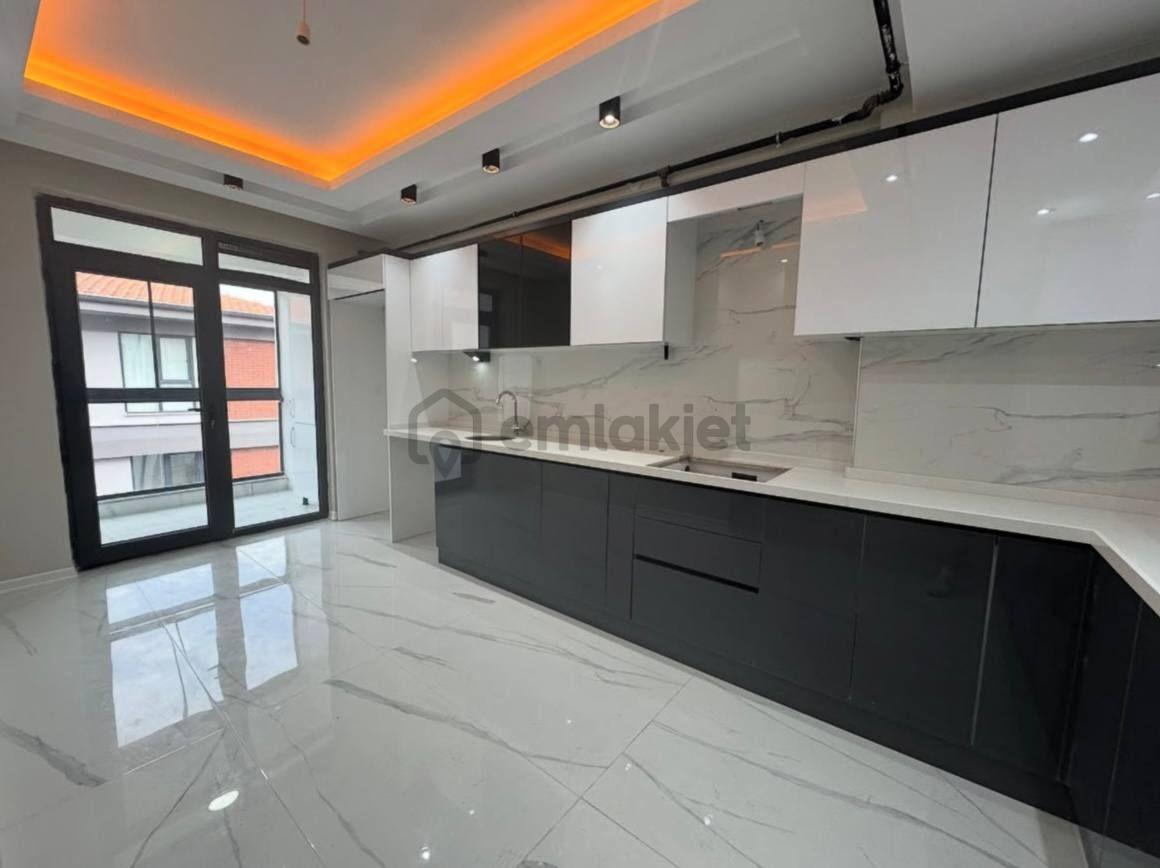Bostanlı'da Sahibinden Kiralık 2+1 Daire Mülk Sahibi: 𝟢𝟻𝟺𝟷’ 𝟼𝟹𝟼’ 𝟻𝟼𝟽𝟾 - 5