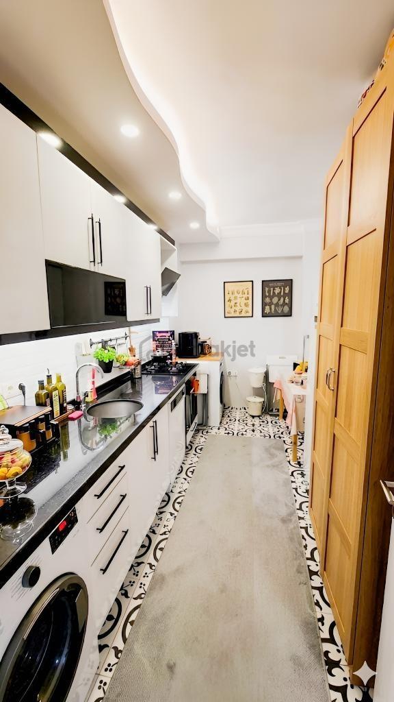 B.paşa Orta Mah Satılık Daire 2+1