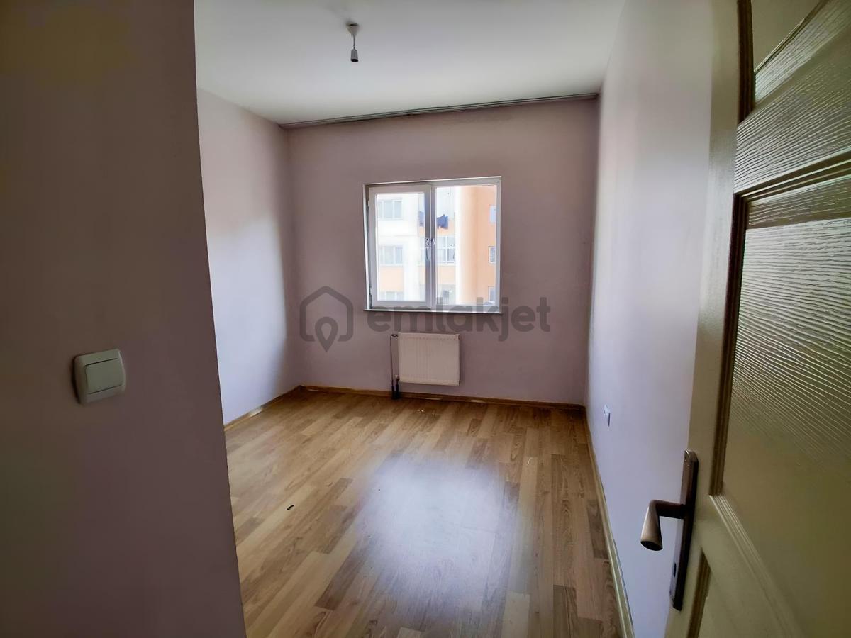 Van Kalecik Toki De Kiralık 3+1 Daire - 13