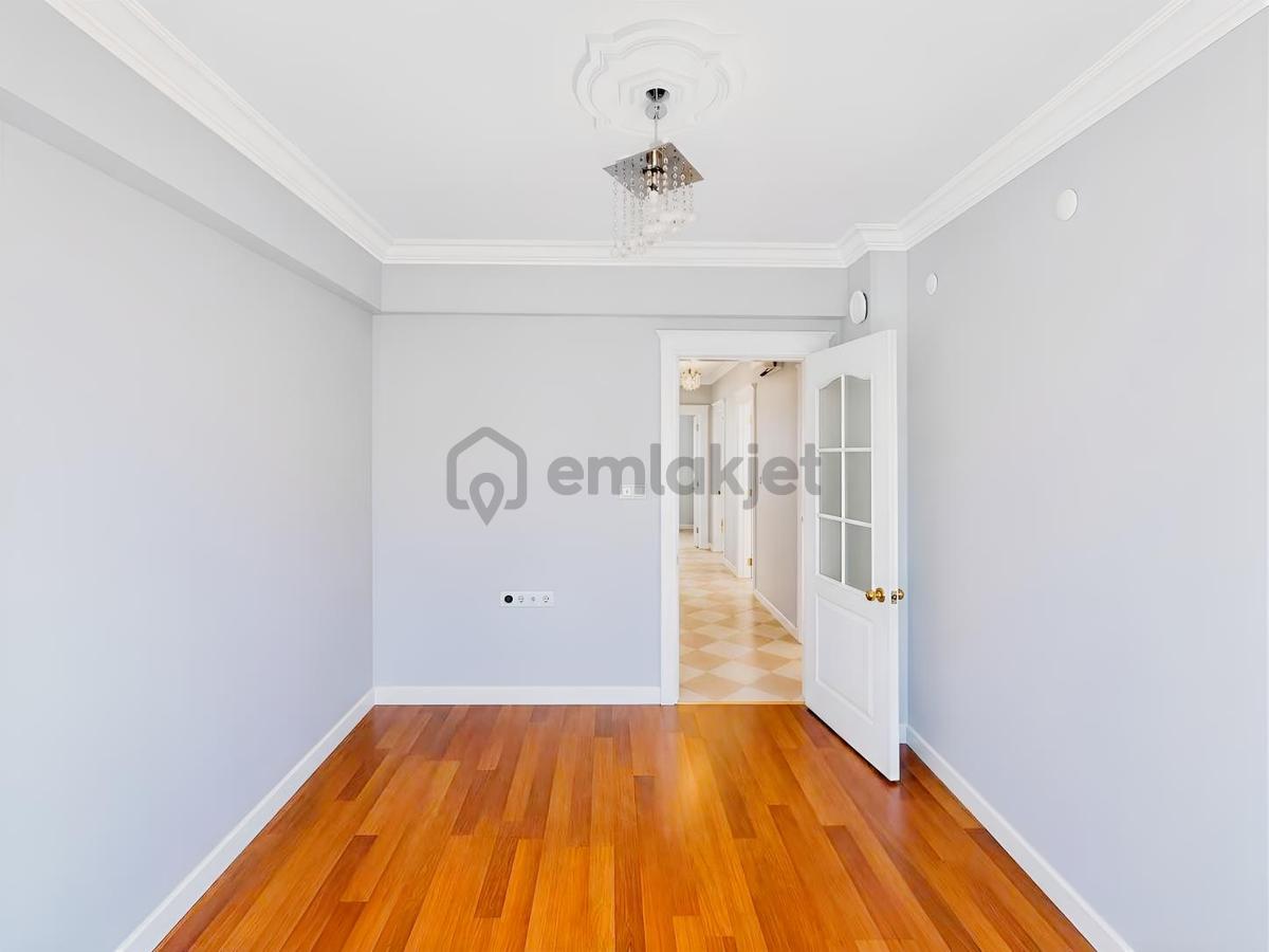Selçuklu Mah 3+1 Bakımlı Afjetli Daire - 18