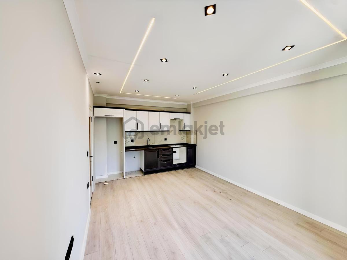 Okaliptus Sokakta Arakat Harika 2+1 Doğalgazlı Daire - 5