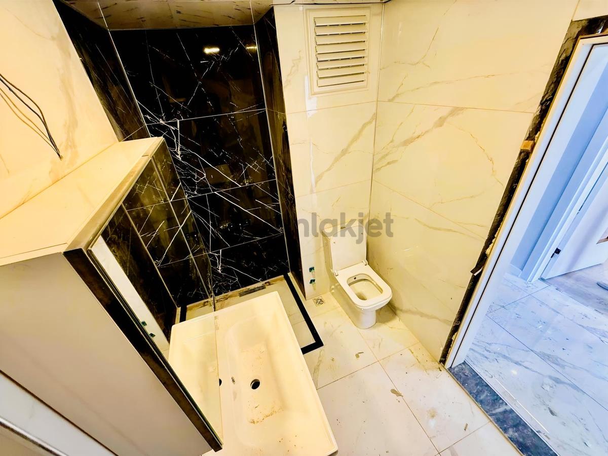 Okaliptus Sokakta Arakat Harika 2+1 Doğalgazlı Daire - 27
