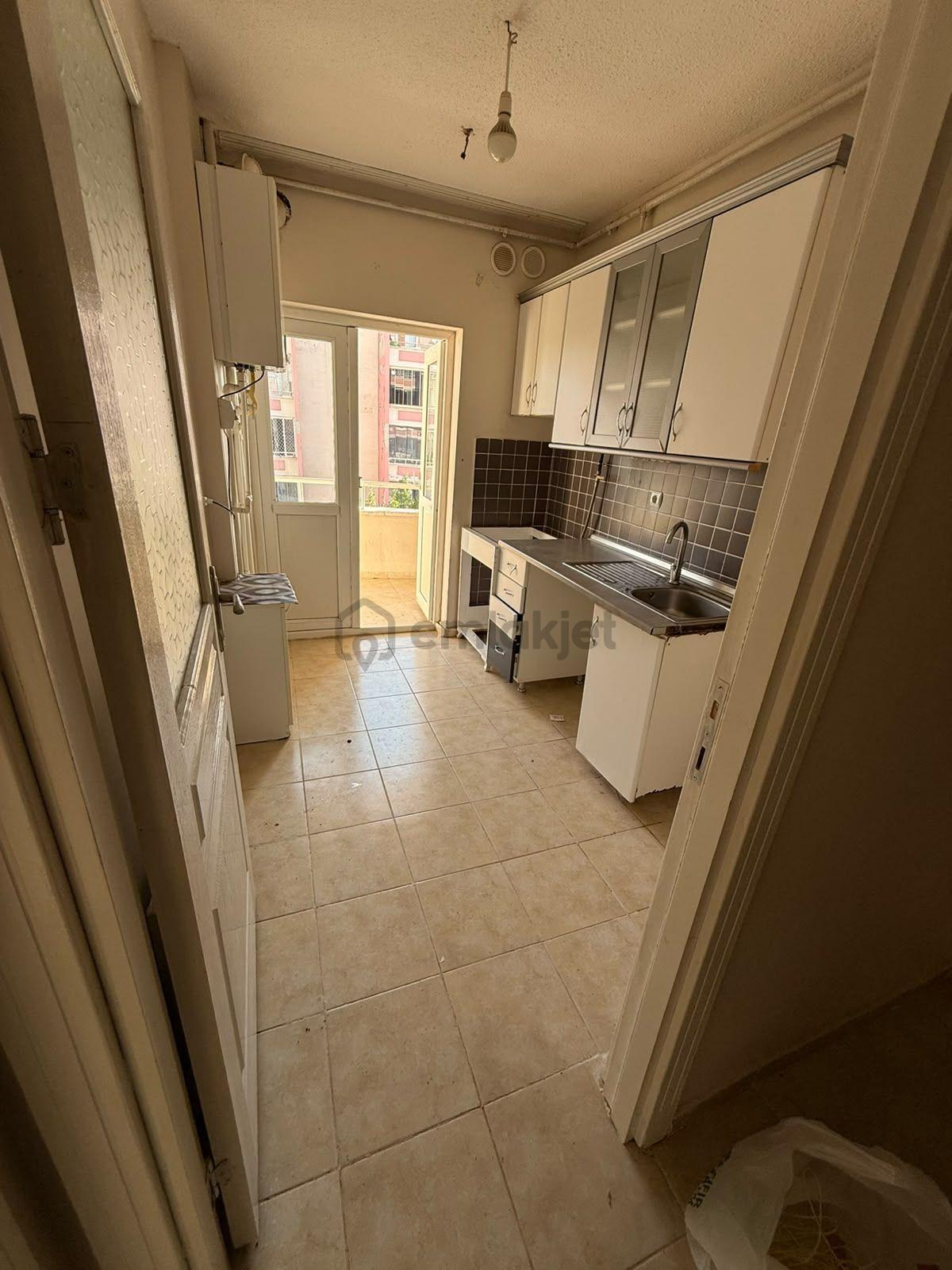 Sahibinden Şehir Hastanesine Yakın 4 Kat Satılık Daire - 2