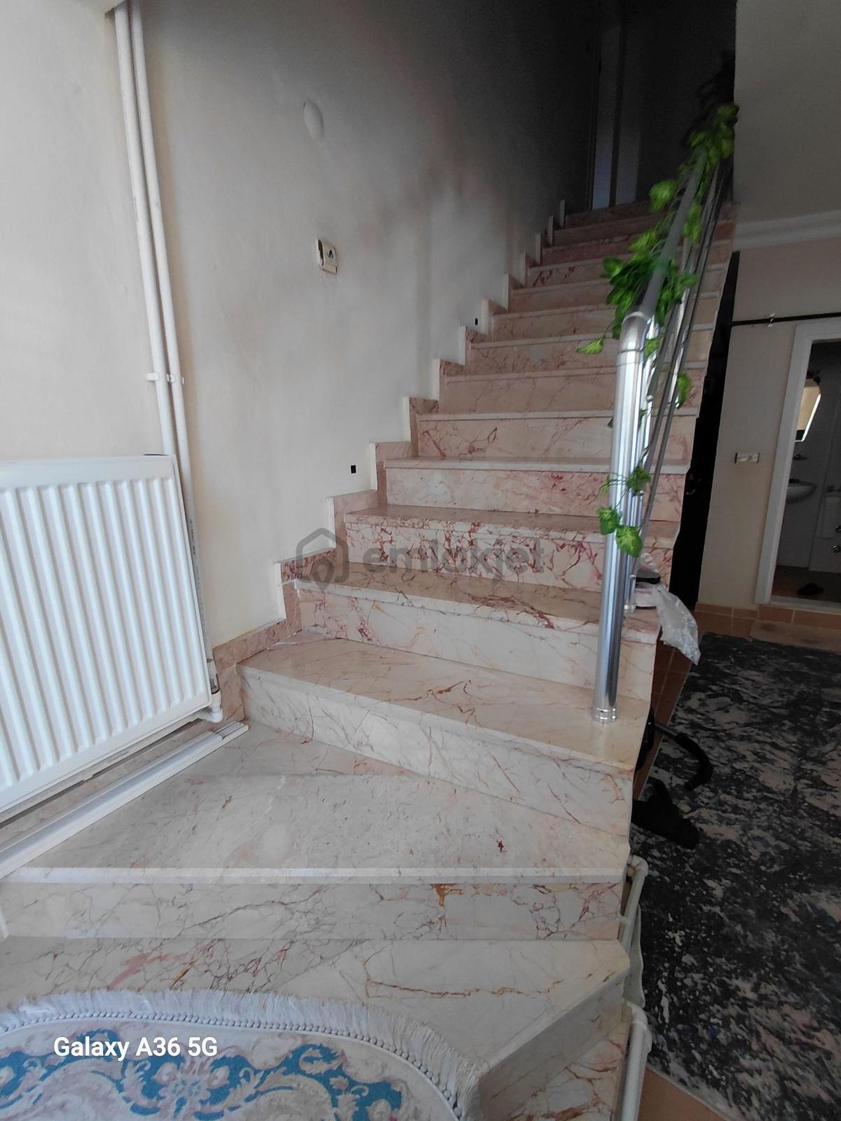 Karasu 2+1 Esyalı Dubleks Kiralık Daire - 9