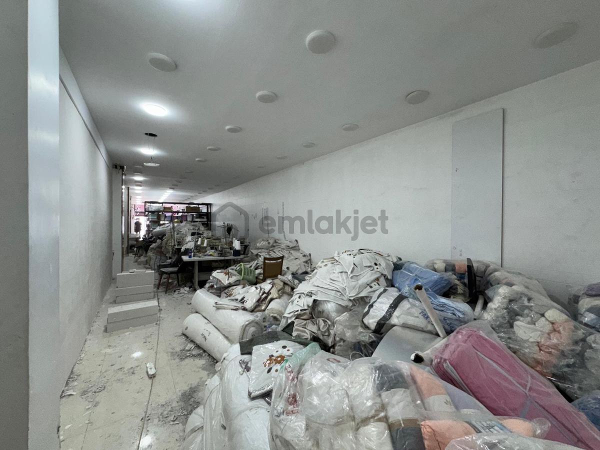 Uğur Mumcu Mah. De Satılık 140m2 Cadde Üstü Kupon Dükkan - 8