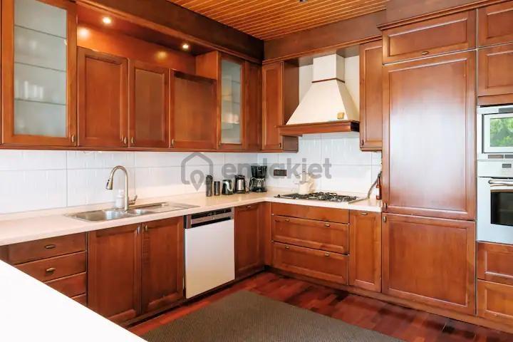 Sarıyerde Kesintisiz Boğaz Manzaralı 4+2 Müştemilatlı Villa - 11