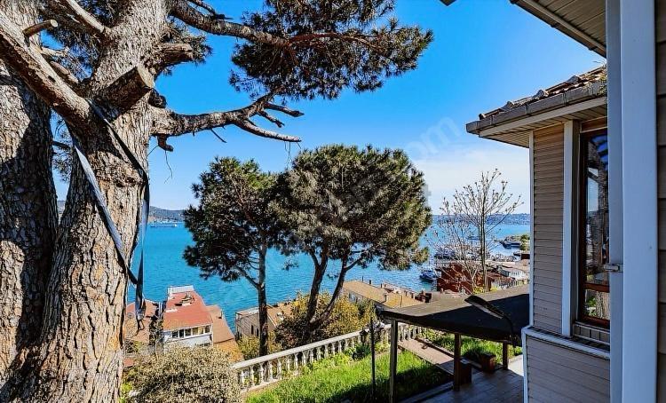 Sarıyerde Kesintisiz Boğaz Manzaralı 4+2 Müştemilatlı Villa - 24