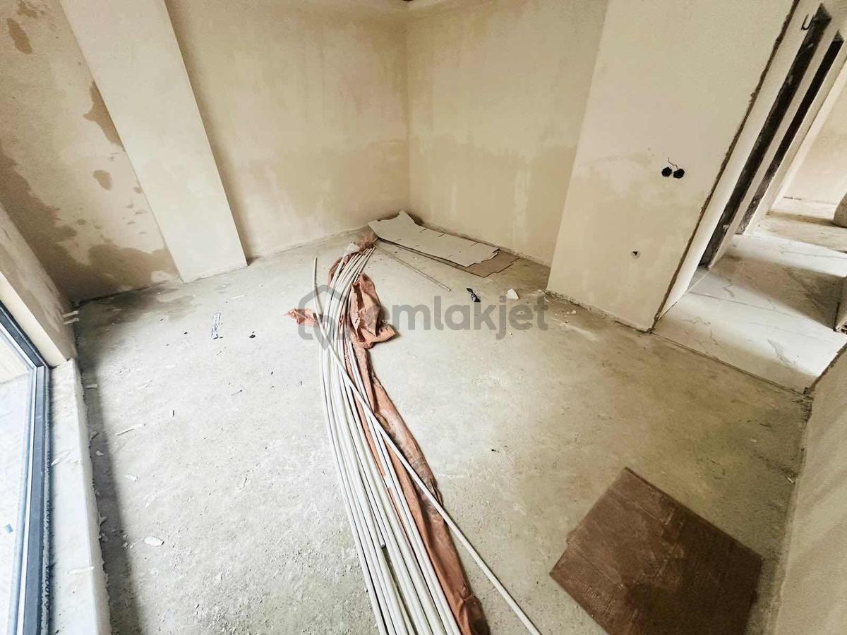 Demir İnşaat İsmetpaşa Mah. 2+1 80m² Tramvay Dibinde 2.kat