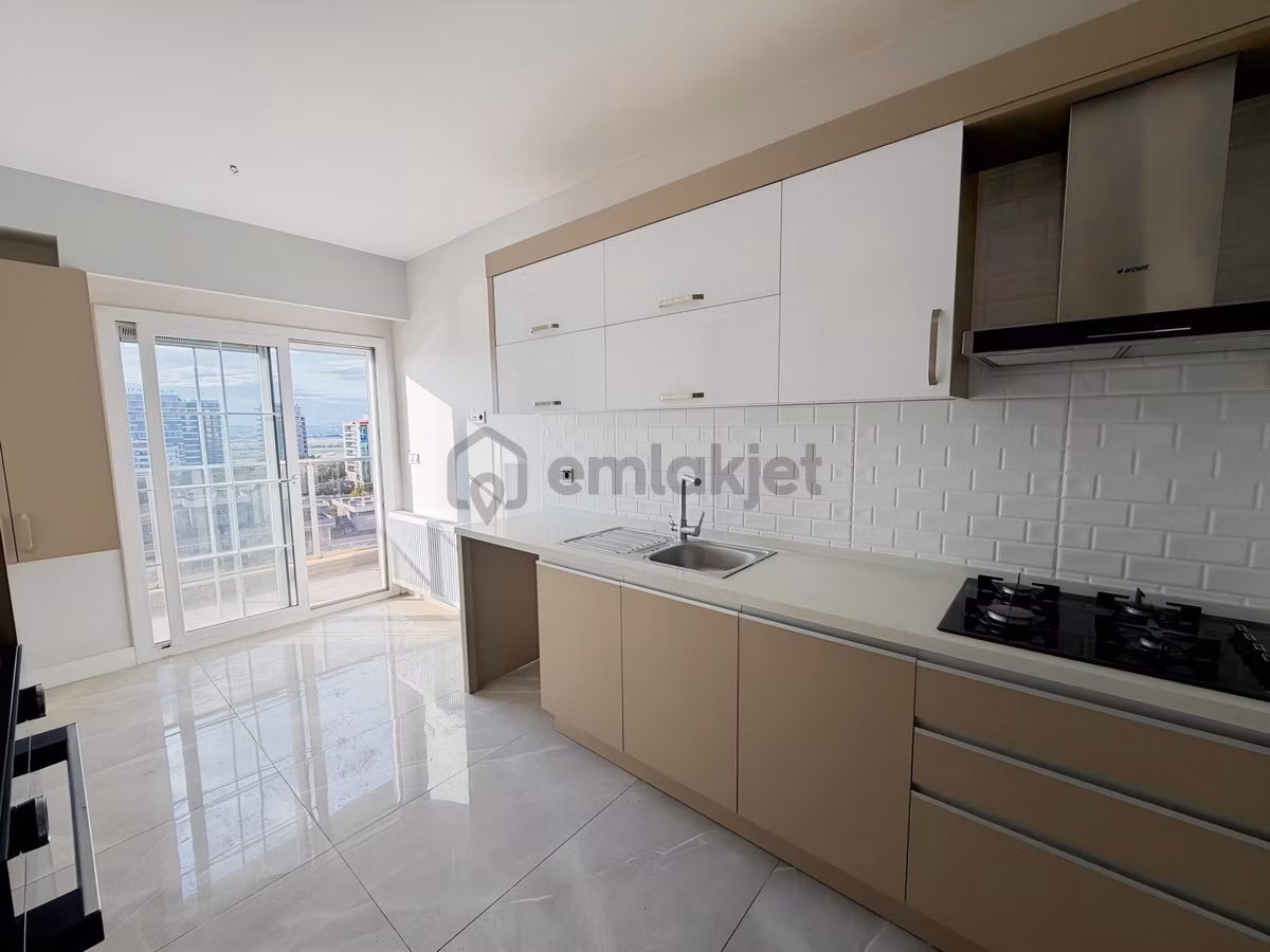 Gültekin Best'te Kapalı Mutfak Satılık 2+1 Daire !!! - 9