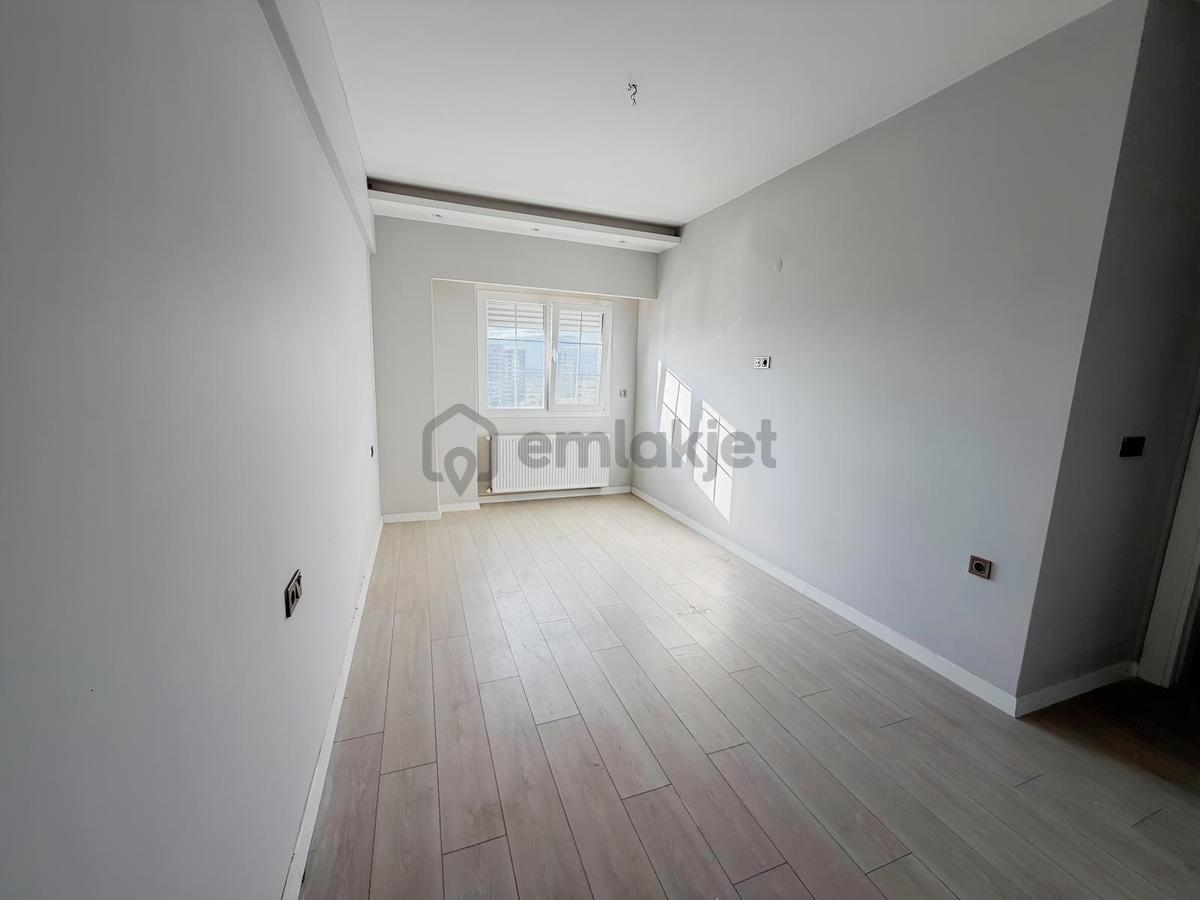 Gültekin Best'te Kapalı Mutfak Satılık 2+1 Daire !!! - 12