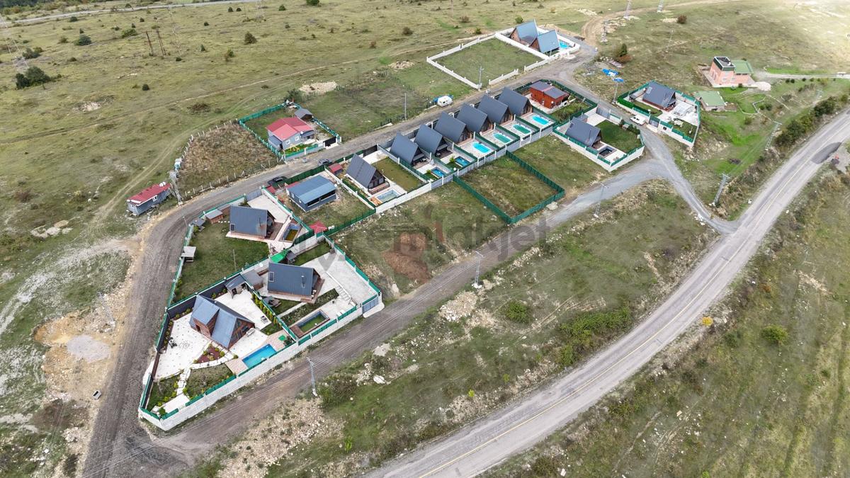 400 M2 Arsa İçinde Projeli Ruhsatlı Müstakil Ev - 6