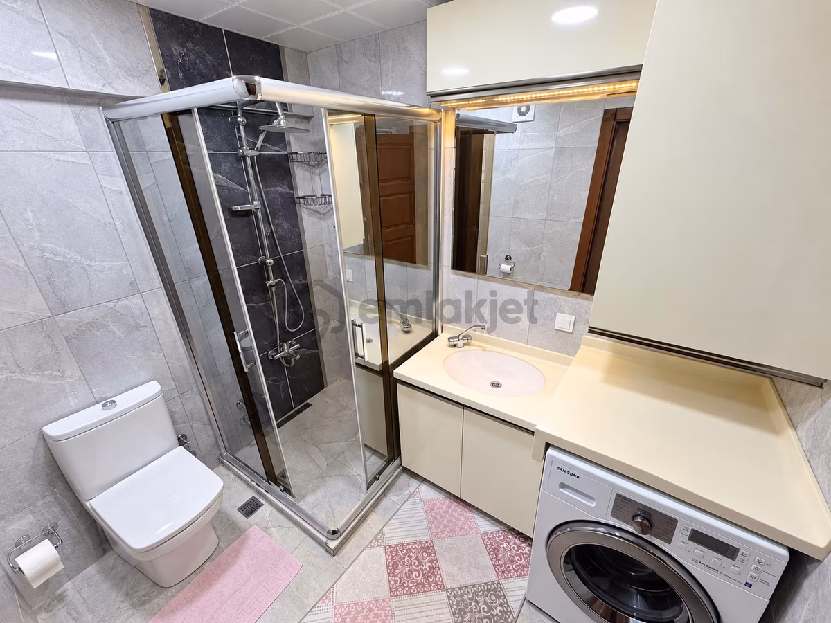 Etlik'te Hastaneler Yakını Caddede 3+1 Eşyalı Kiralık Daire - 11