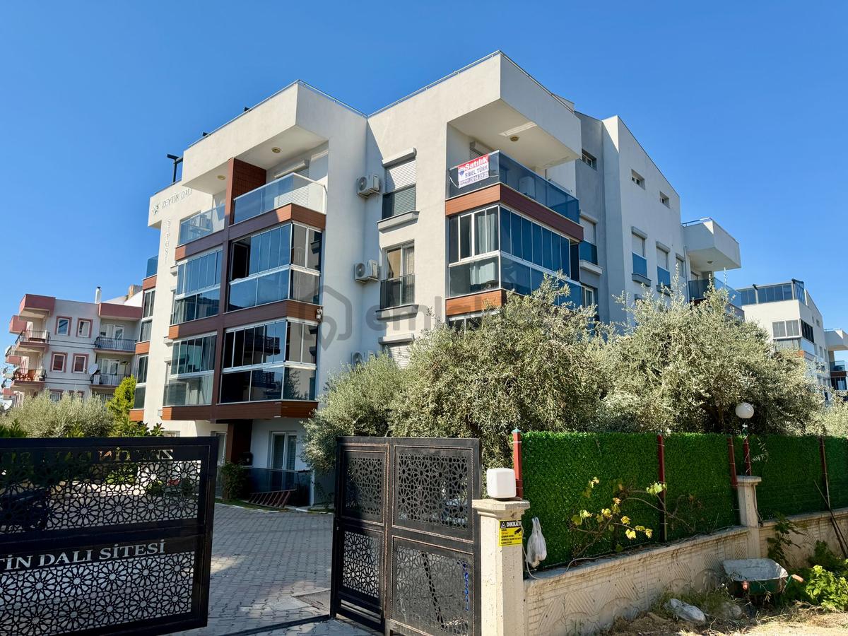 Davutlar Zeytindalı Sitesinde 4+1 Çatı Dubleks Daire - 27