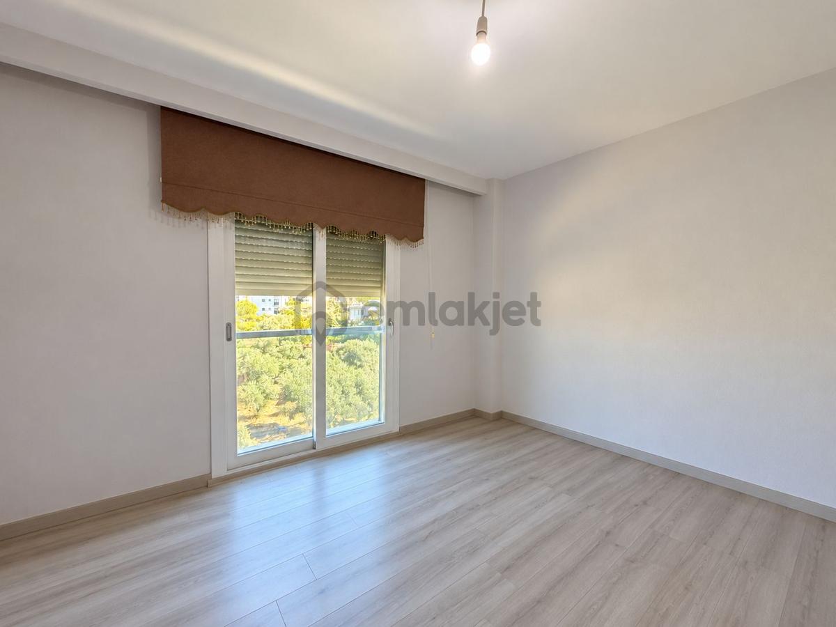 Davutlar Zeytindalı Sitesinde 4+1 Çatı Dubleks Daire - 7
