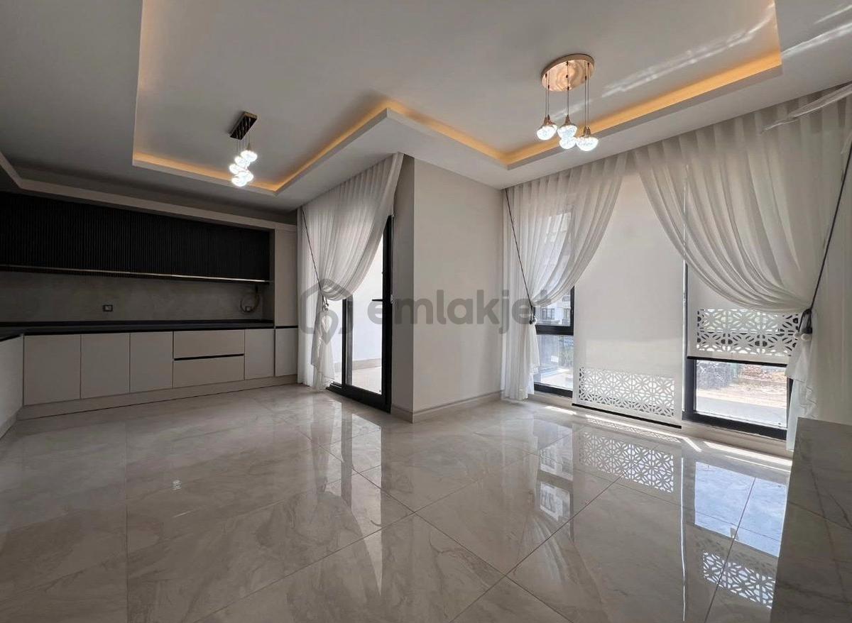 Konyaaltı'da Sahibinden Kiralık 2+1 Daire Sahibi: 𝟢𝟻𝟺𝟼' 𝟽𝟾𝟹' 𝟼𝟼𝟺𝟾 - 4