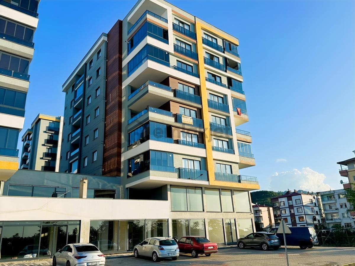 Mabel'den Vakfıkebir'de Deniz Manzaralı Ara Kat Sıfır Daire