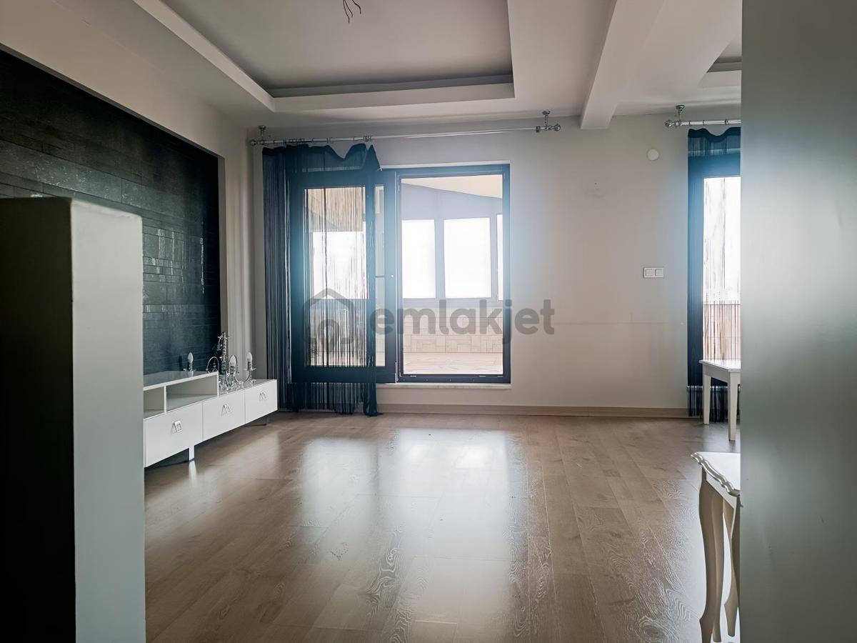 23 Nisan Mah, Özel Yapım 5+2 Satılık Dubleks Daire - 34