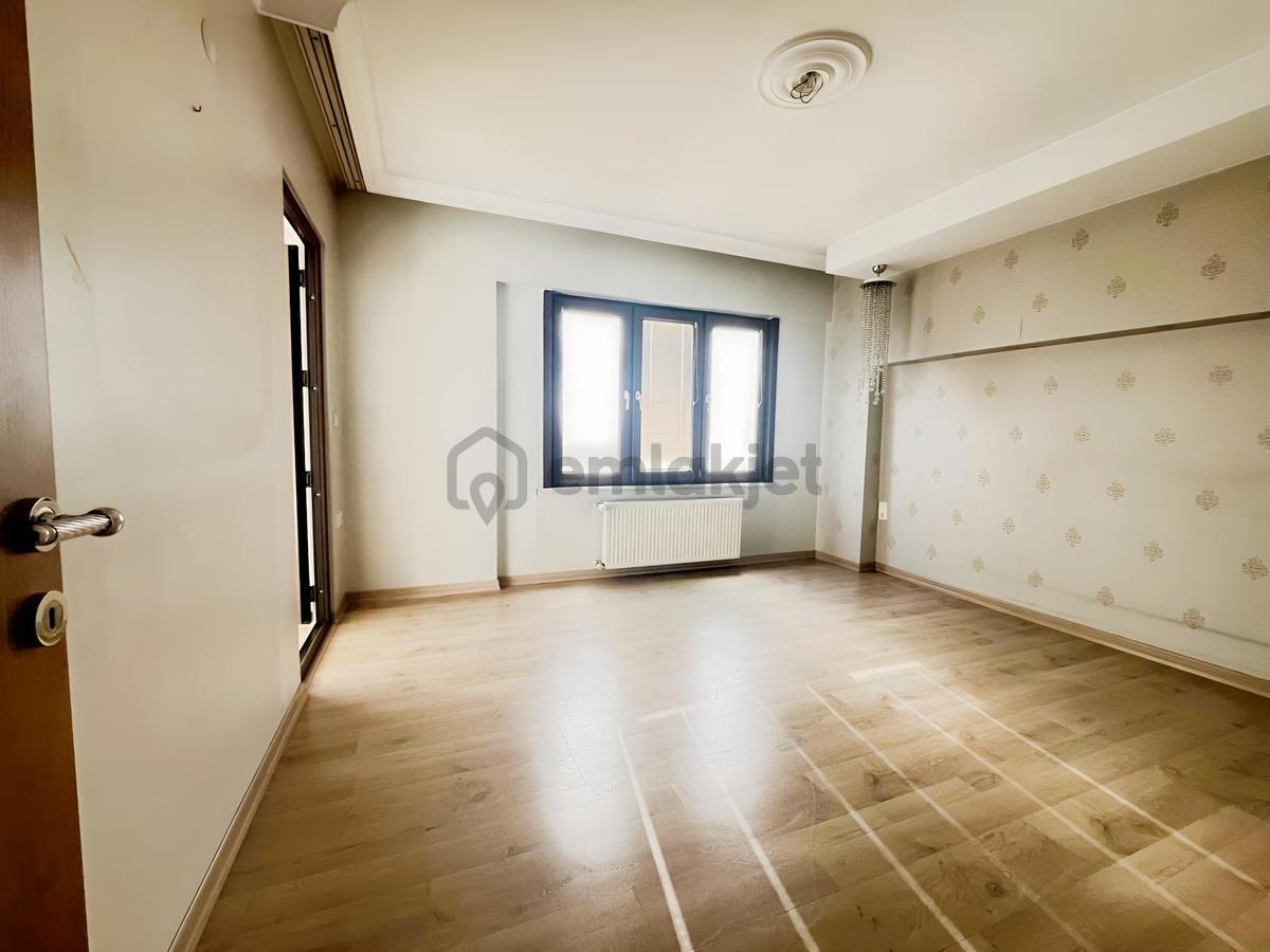 23 Nisan Mah, Özel Yapım 5+2 Satılık Dubleks Daire - 35