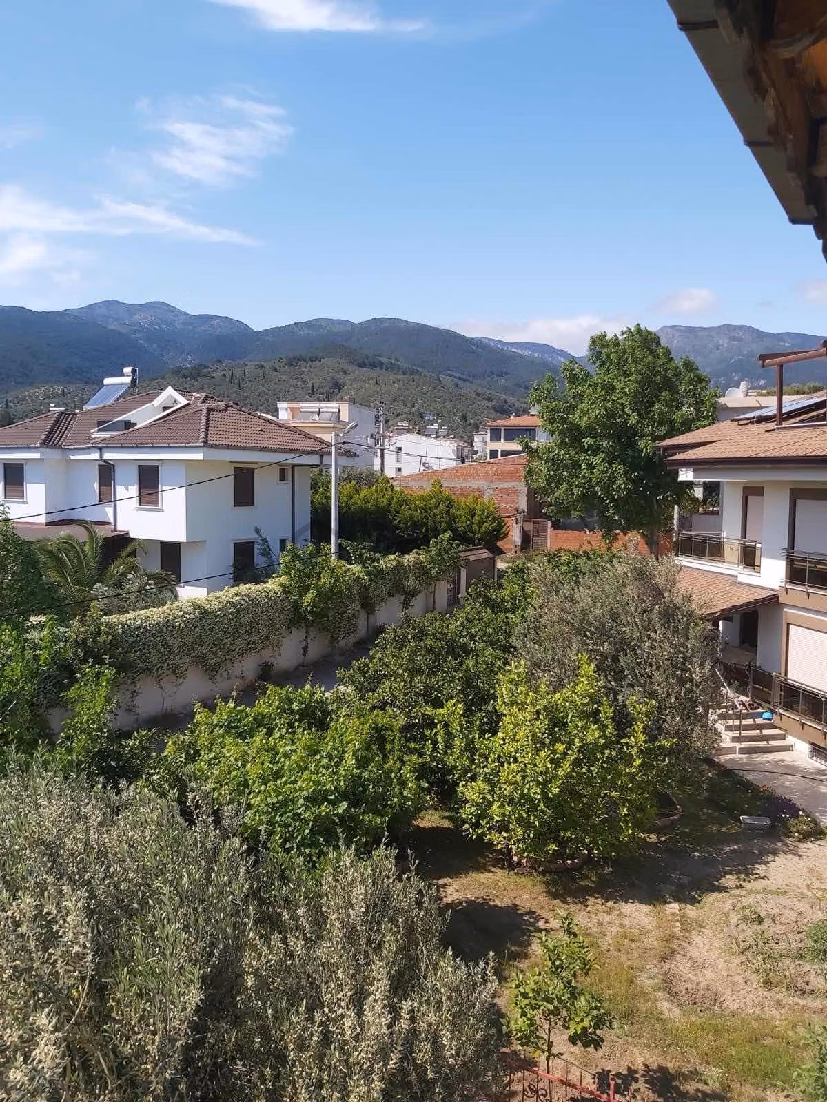 Akçay Coşgun Emlak'tan Kızılkeçilide Tripleks Villa - 4