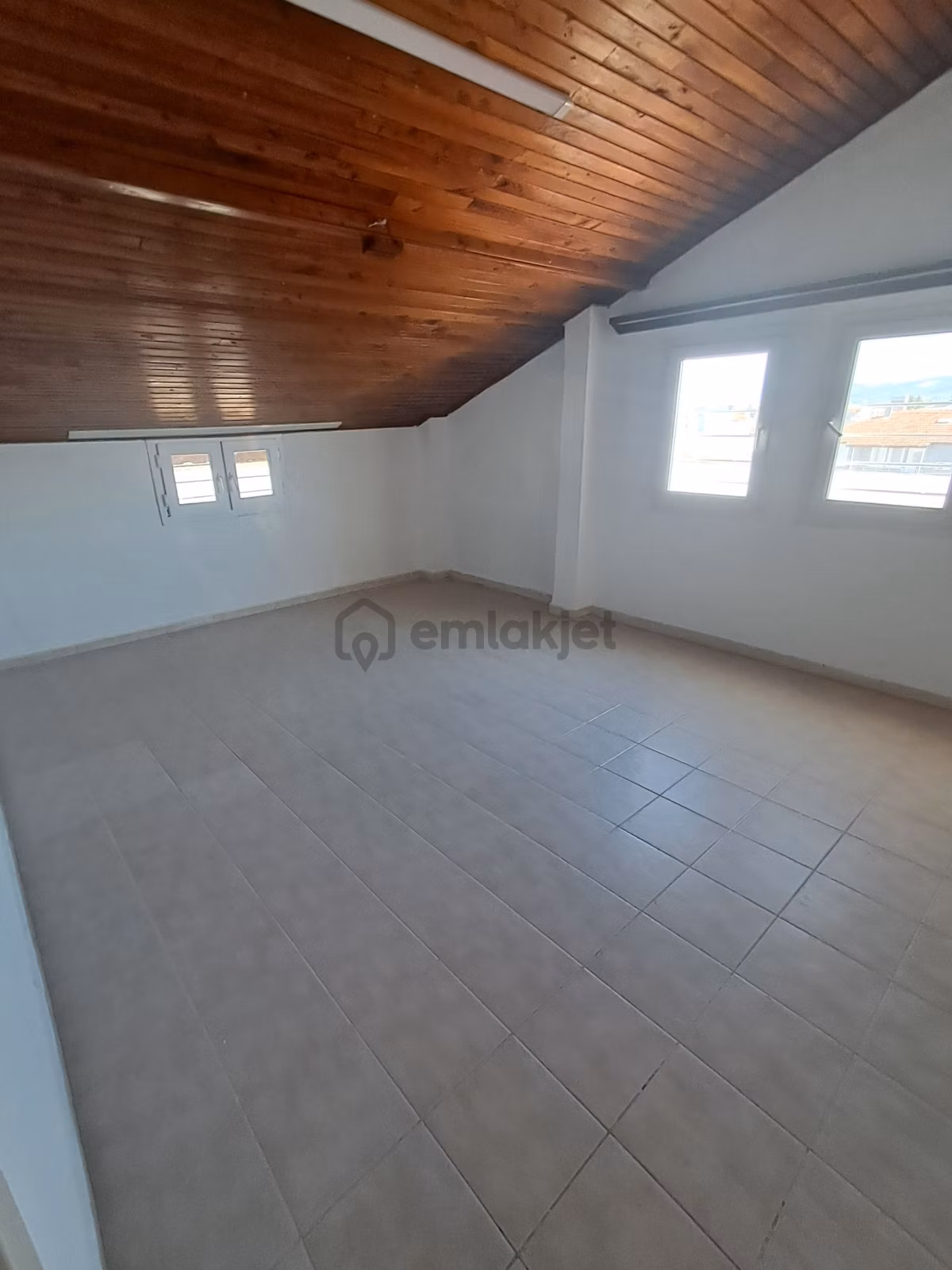 Fethiye Çatalarıkda Kiralik Yuksek Tavan 2+1 Daıre - 6